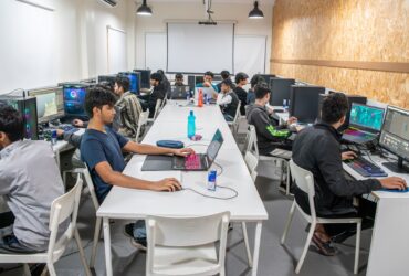 Designing Courses in Kolkata at École Intuit Lab!