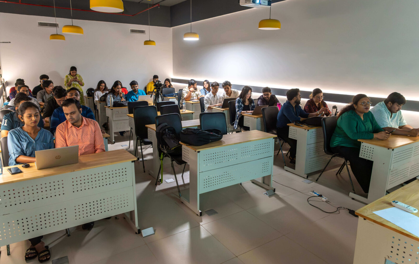 Business school in kolkata | Asmi business school